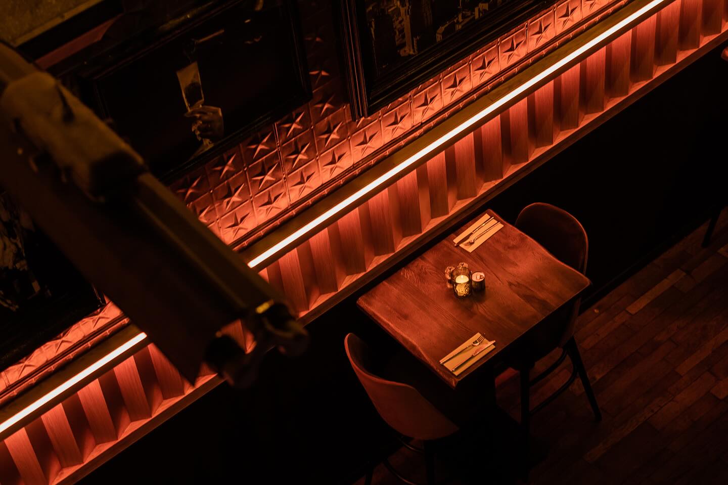 The perfect spot for a night out!
Whether you’re here for a special occasion or just a great meal, we’ve got the table waiting for you.
Reserve now via the link in bio!
#Amsterdam #Amsterdamguide #Amsterdamfoodguide #dateideas #datenight #Amsterdamlocal #traveltips #hotspot